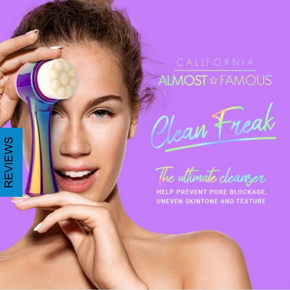 Clean Freak" 2in1 Cleanse & Exfoliate Brush